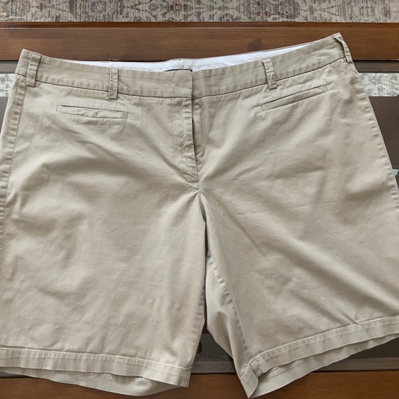 Land End Khaki shorts - Picture 1 of 4